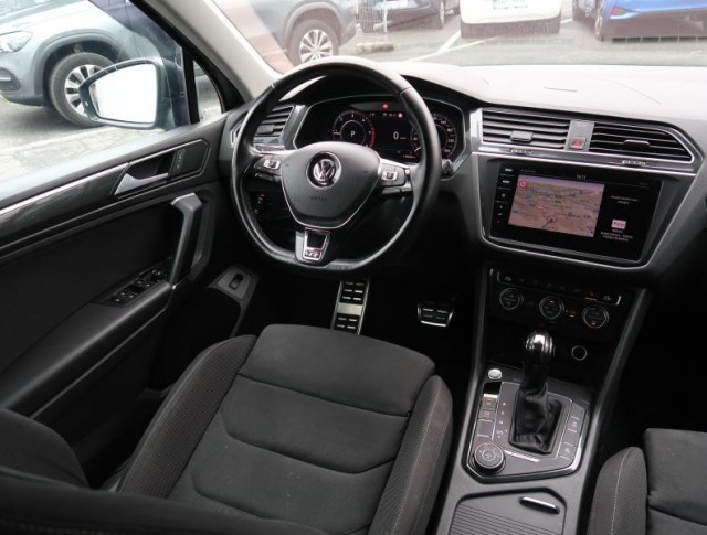 Volkswagen Tiguan  2.0 TDI R-Line