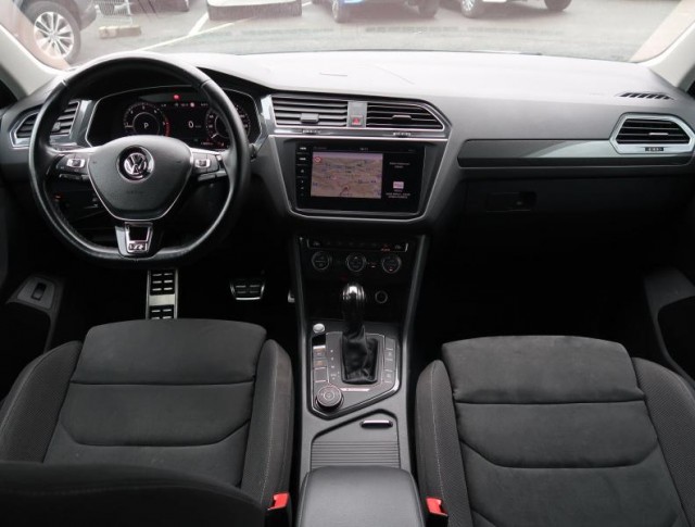 Volkswagen Tiguan  2.0 TDI R-Line