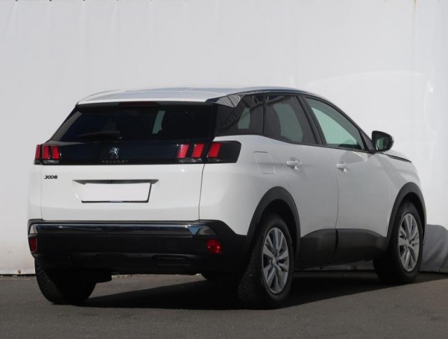Peugeot 3008  1.2 PureTech Active Pack