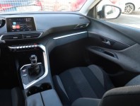 Peugeot 3008  1.2 PureTech Active Pack