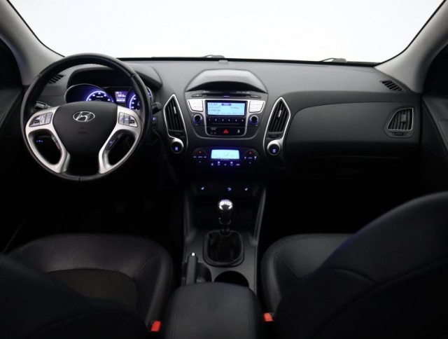 Hyundai ix35  1.6 GDI Trikolor Plus