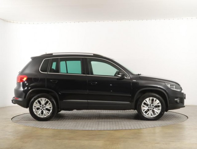 Volkswagen Tiguan  2.0 TDI 