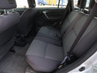 Toyota RAV 4  2.0 D-4D 