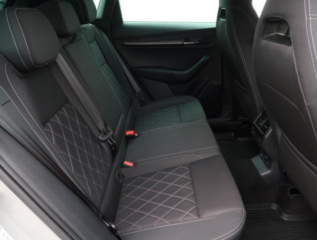 Škoda Karoq  1.5 TSI Sportline