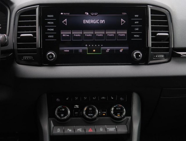 Škoda Karoq  1.5 TSI Sportline
