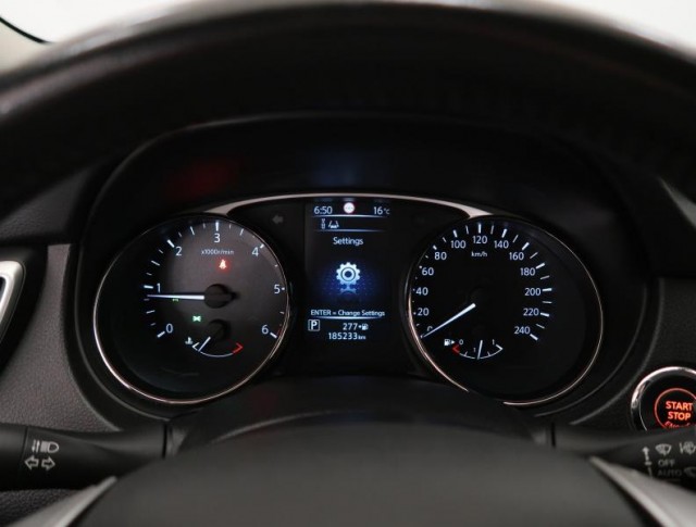 Nissan X-Trail  2.0 dCi 