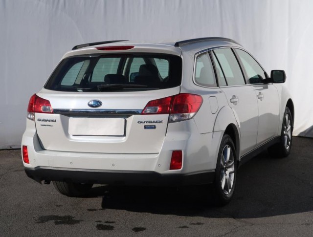 Subaru Outback  2.0 D 