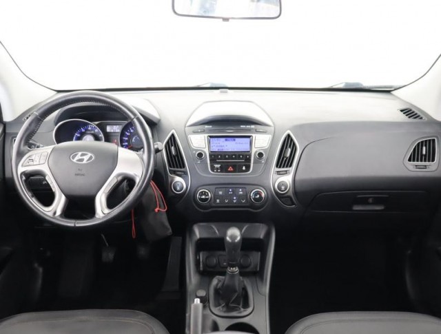 Hyundai ix35  2.0 CVVT 