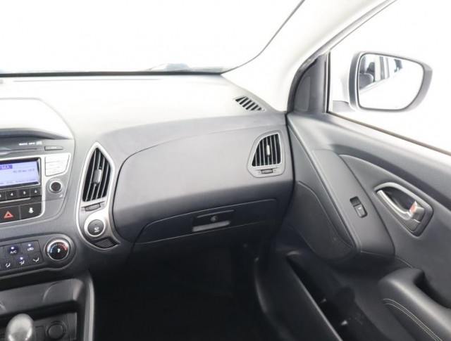 Hyundai ix35  2.0 CVVT 