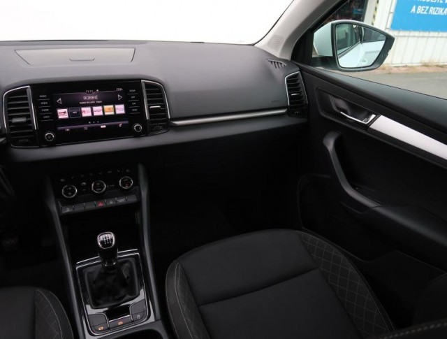 Škoda Karoq  1.5 TSI Ambition