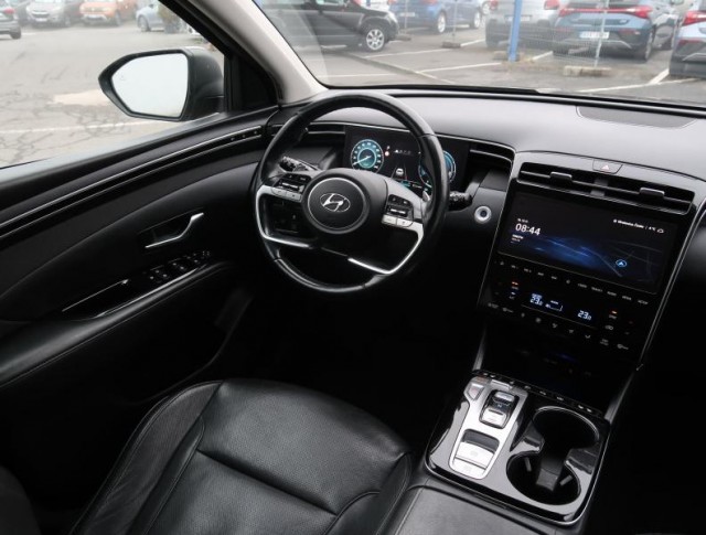 Hyundai Tucson  1.6 T-GDI HEV 