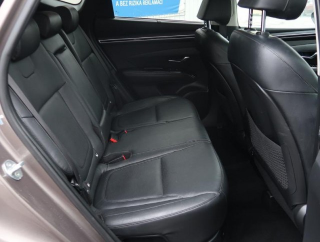 Hyundai Tucson  1.6 T-GDI HEV 