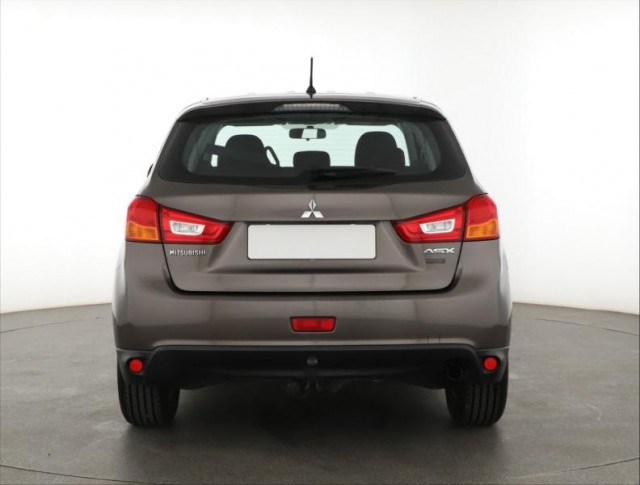 Mitsubishi ASX  1.6 MIVEC 