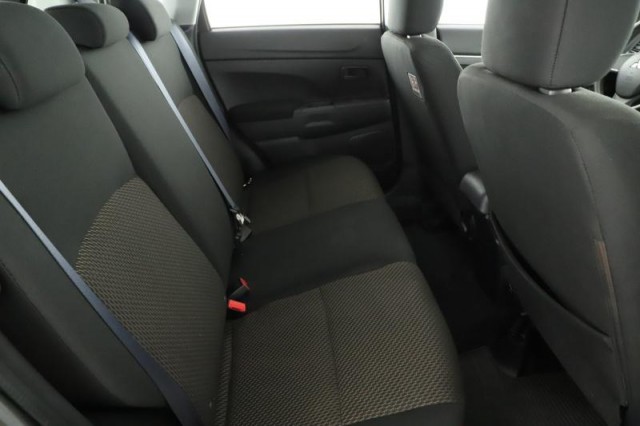 Mitsubishi ASX  1.6 MIVEC 