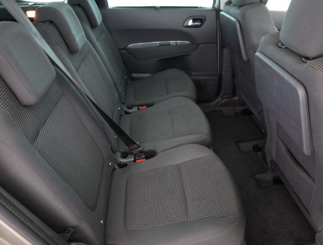 Peugeot 5008  2.0 BlueHDi 