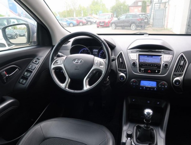 Hyundai ix35  2.0 CRDi 