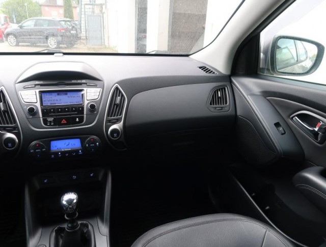 Hyundai ix35  2.0 CRDi 