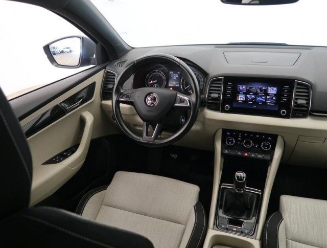 Škoda Karoq  1.5 TSI Style