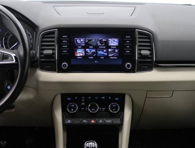 Škoda Karoq  1.5 TSI Style