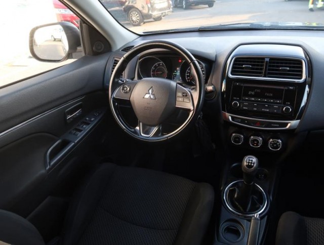Mitsubishi ASX  1.6 MIVEC 