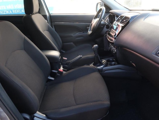 Mitsubishi ASX  1.6 MIVEC 