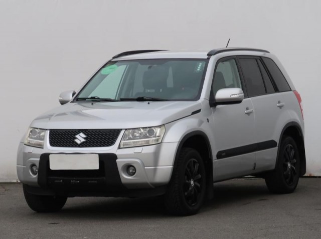 Suzuki Grand Vitara  2.4 VVT 