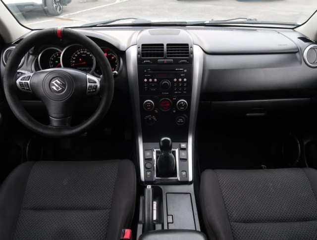Suzuki Grand Vitara  2.4 VVT 