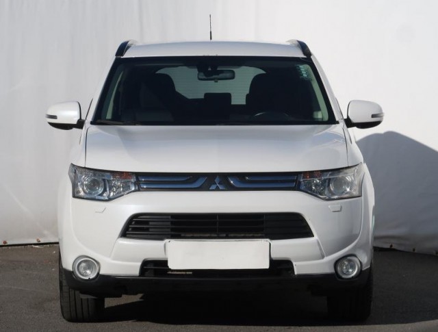 Mitsubishi Outlander  2.2 DI-D 