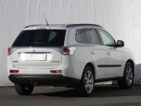 Mitsubishi Outlander  2.2 DI-D 