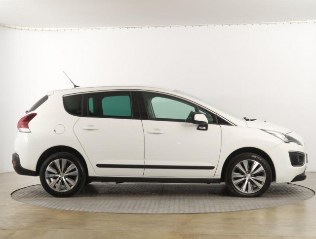 Peugeot 3008  1.6 BlueHDi Premium