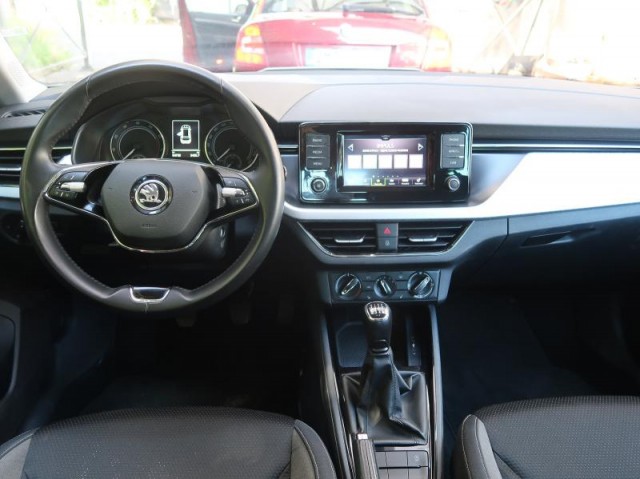 Škoda Kamiq  1.0 TSI 