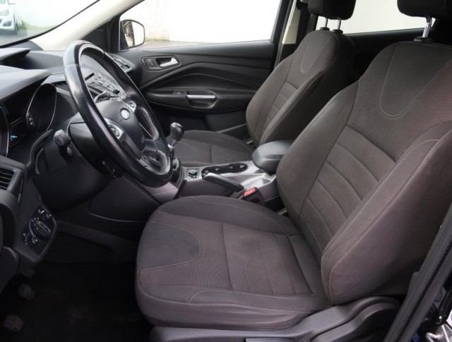 Ford Kuga  2.0 TDCi Trend