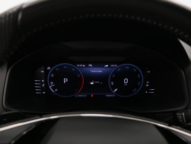 Škoda Karoq  1.5 TSI 