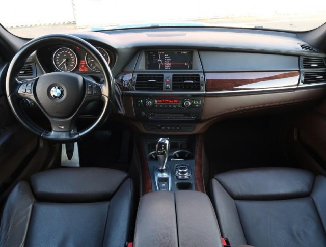 BMW X5  xDrive40d M Paket