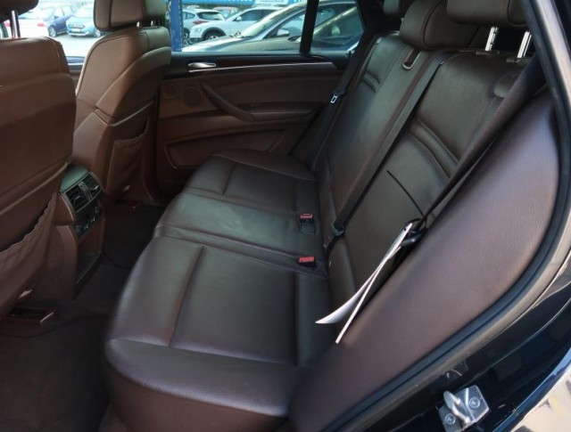 BMW X5  xDrive40d M Paket