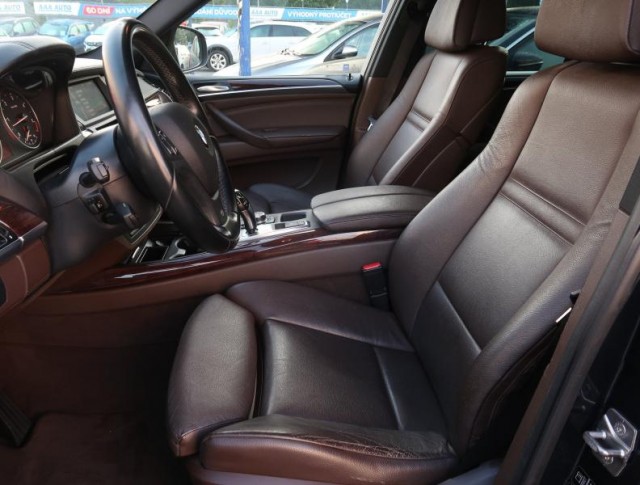 BMW X5  xDrive40d M Paket