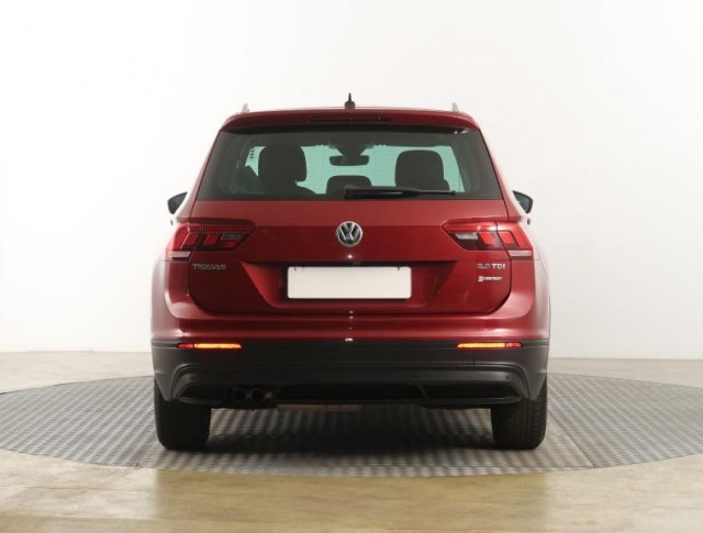 Volkswagen Tiguan  2.0 TDI 