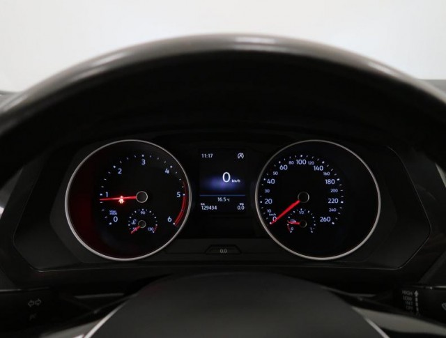 Volkswagen Tiguan  2.0 TDI 