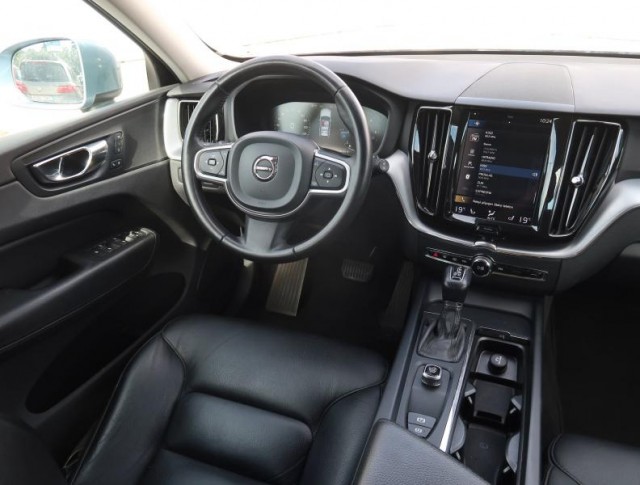 Volvo XC60  D4 AWD Momentum