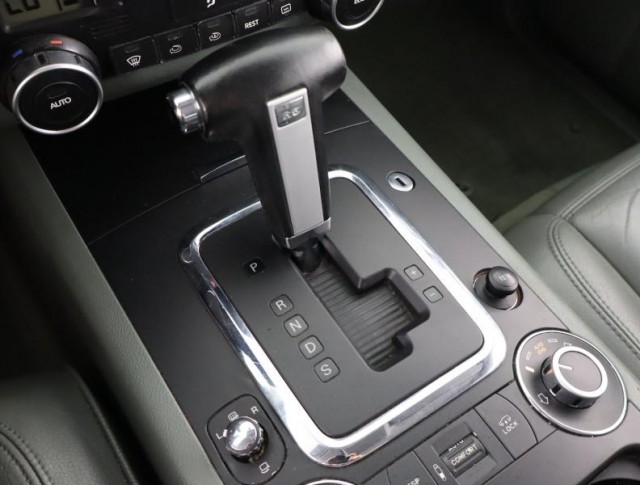 Volkswagen Touareg  2.5 R5 TDI 