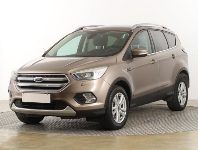 Ford Kuga  1.5 EcoBoost Titanium