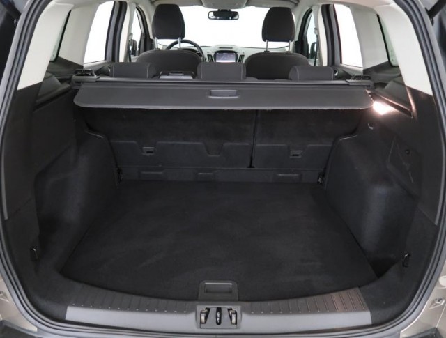 Ford Kuga  1.5 EcoBoost Titanium