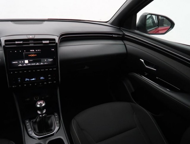 Hyundai Tucson  1.6 T-GDI 48V MHEV 