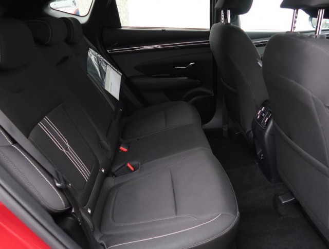 Hyundai Tucson  1.6 T-GDI 48V MHEV 