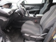 Peugeot 3008  1.2 PureTech 