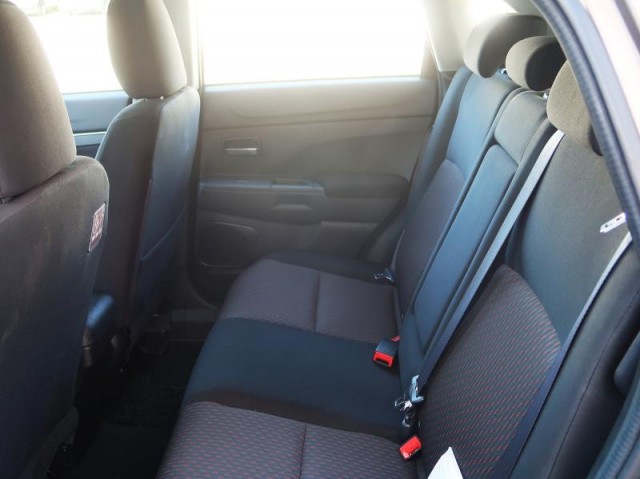 Mitsubishi ASX  1.6 MIVEC 