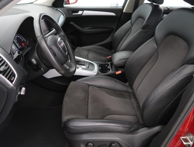 Audi Q5  2.0 TDI Exclusive