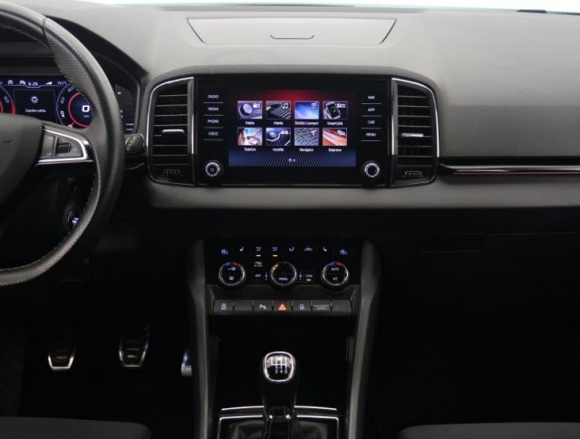 Škoda Karoq  1.5 TSI Sportline