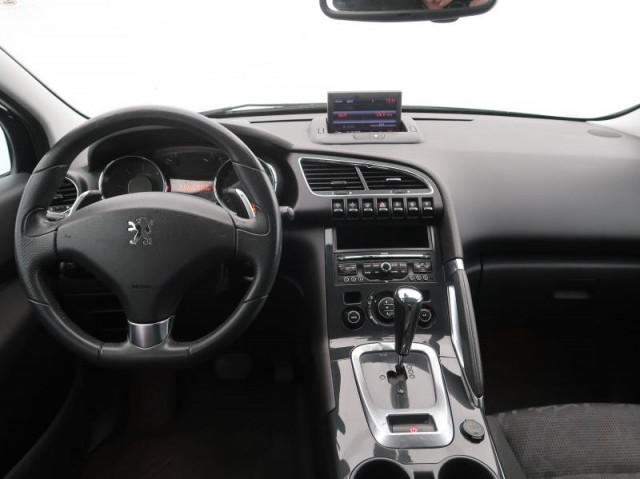 Peugeot 3008  1.6 HDi 