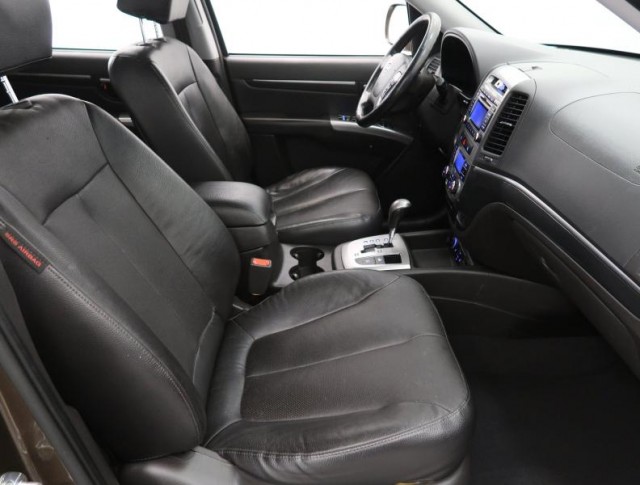 Hyundai Santa Fe  2.2 CRDi 